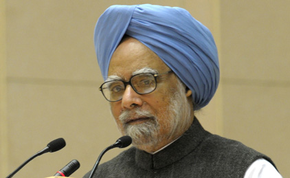 Manmohan Singh's daughter defends father in a book