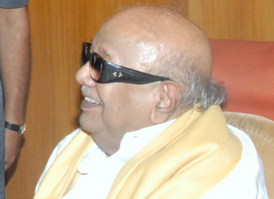 Chennai blasts: Karunanidhi slams Jayalalithaa