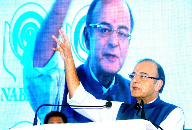 Returning of awards a manufactured anti-BJP protest: Jaitley 