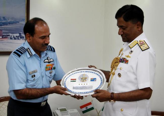 Chief of the Naval Staff Bangladesh Navy visits India