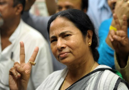 Bihar polls: Mamata Banerjee bats for Nitish Kumar 