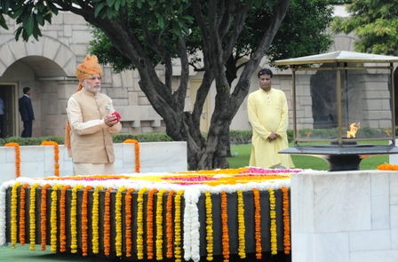 I will make India corruption free: Modi in I-day speech