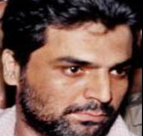 Mumbai serial blasts convict Yakub Memon asks Supreme Court to stop his hanging