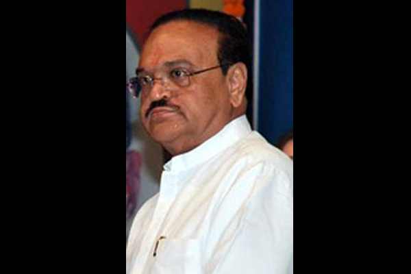 Money laundering : Chaggan Bhujbal appears before ED 