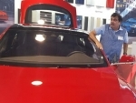 Gadkari visits Tesla in US, Offers to promote JV with Indian Automobile Sector for electric vehicles 