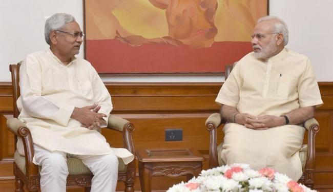 Bihar CM meets Narendra Modi to discuss flood situation 