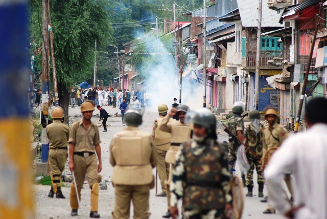 Fresh protests rock Kashmir after 15-year-old boy dies allegedly after pellet gun firing