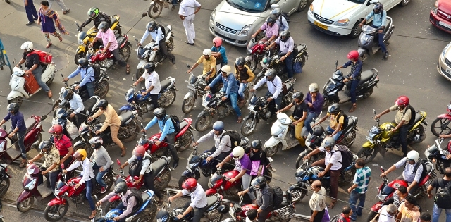 Fear of violence deters some from enforcing 'No Helmet No Petrol' rule in Kolkata pumps