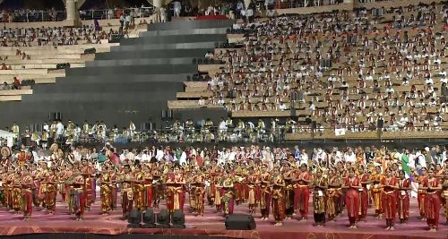 Sri Sri's World Culture Fest opens with spectacular show; PM, world leaders attend