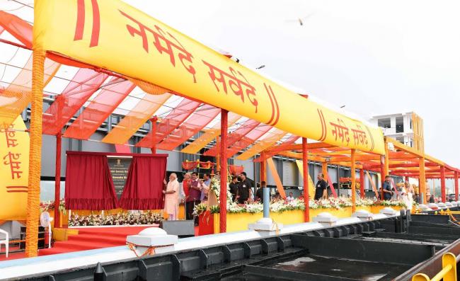 PM Modi inaugurates Sardar Sarovar Dam in Gujarat on his b'day