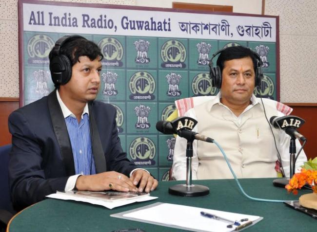 Sonowal pitches for all-weather roads at inter-state border areas