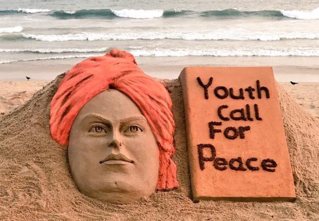 Indian leaders exhort the youth to follow the teachings of Swami Vivekananda 