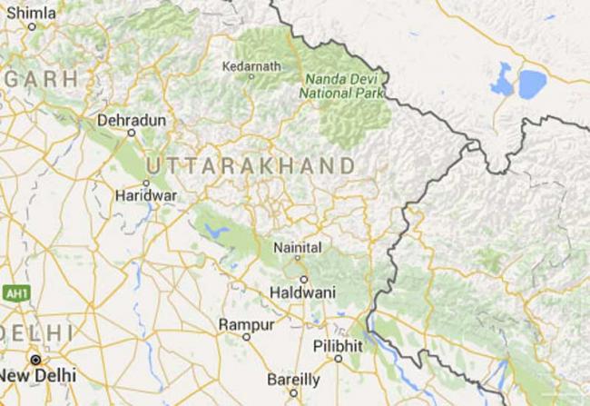 Uttarakhand : Two killed, ten injured as vehicle falls into gorge