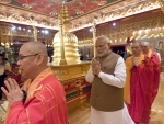  Modi in Singapore : Visits temples, unveils Mahatma Ganhi's plaque