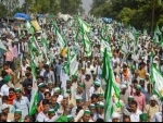 Protesting farmers end march in Delhi