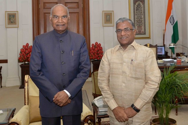 Deputy Chairman of RS Harivansh meets President Ram Nath Kovind