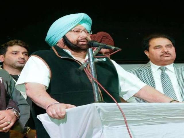 Pak army aiding Kashmir terrorists entry to Punjab: Amarinder Singh