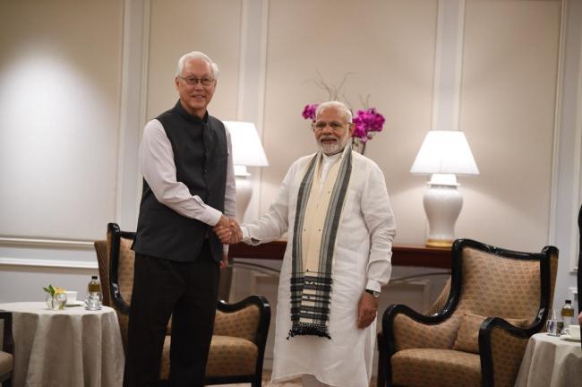 Narendra Modi meets Emeritus Senior Minister Goh Chok Tong 