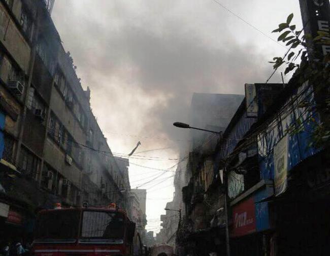 Bagree Market fire: FIR lodged against CEO, directors of Bagree Estate, firefighting still on even after 65 hours