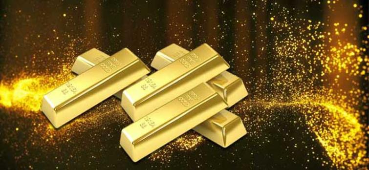 Kerala: Customs officials seize 2.8 kg gold from passenger at Kannur airport