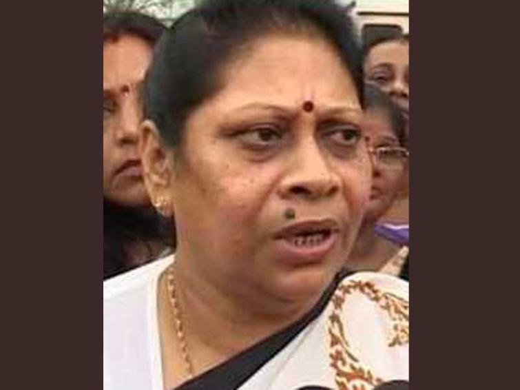 Kolkata South: Mala Roy ahead of BJP's Chandra Kumar Bose by over 2 lakh seats