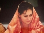Priyanka Gandhi Vadra joins #SareeTwitter trend, shares 22-year-old image