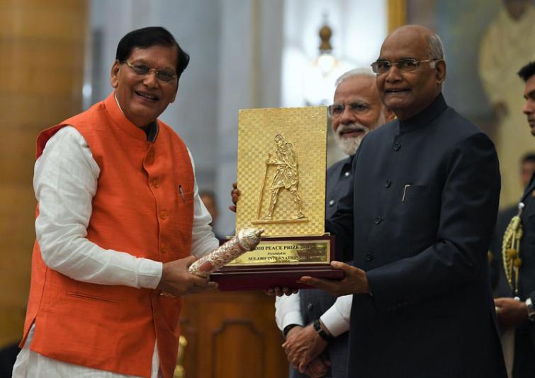 President of India Kovind presents Gandhi Peace Prize