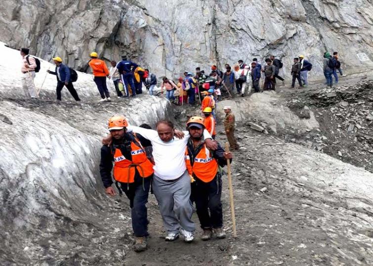 Amarnath Yatri from Gujarat dies near cave shrine