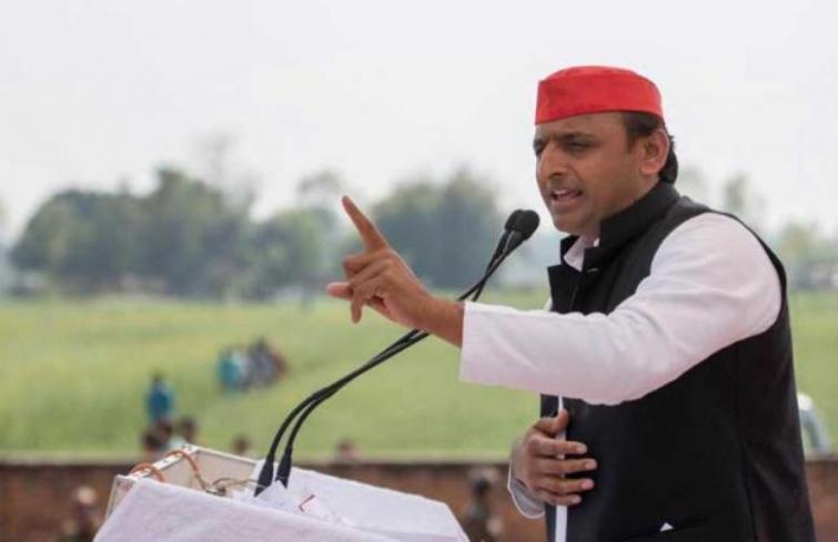 Country is passing through a difficult phase: Akhilesh Yadav