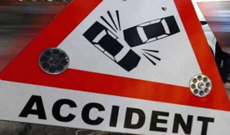 Four hurt in road accident in West Delhi