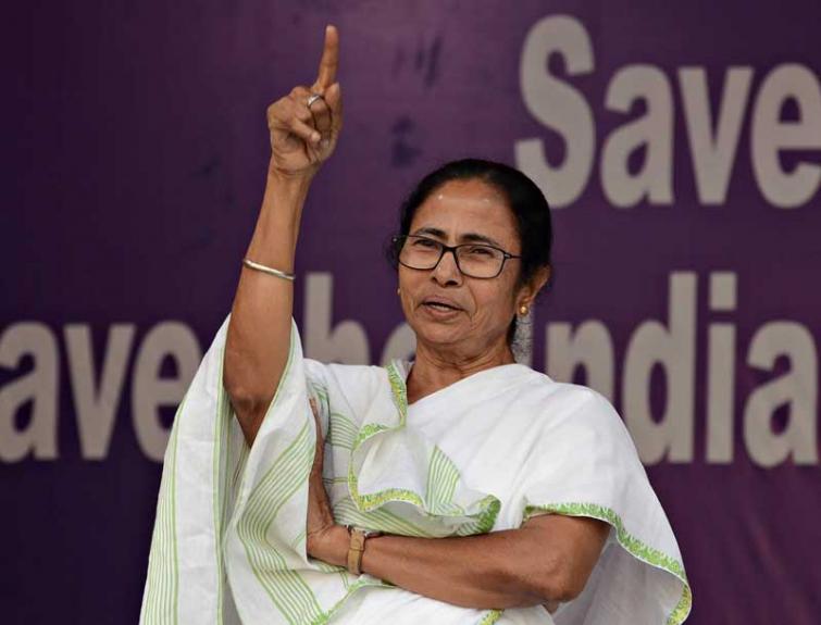 PM Modi contradicting HM on NRC: Mamata Banerjee