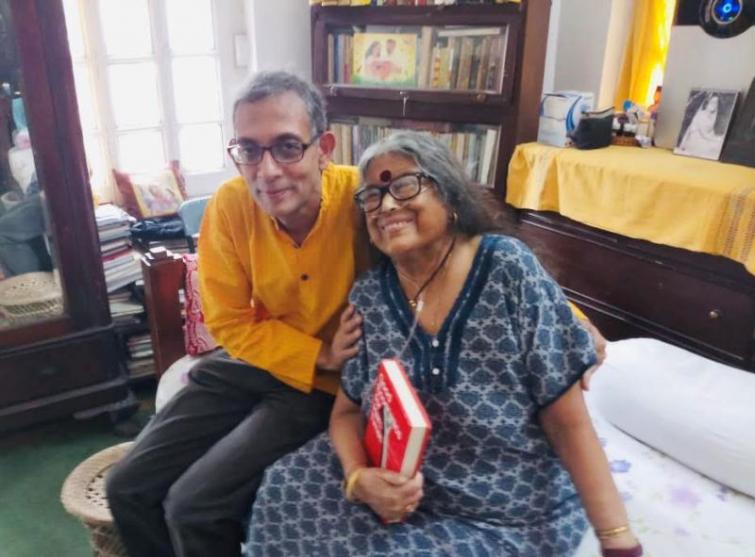 Nobel laureate Abhijit Banerjee visits ailing Nabaneeta Dev Sen