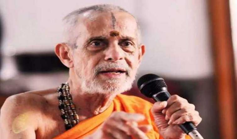 Vishwesha Theertha Swami passes away