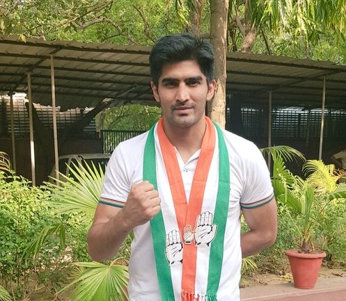 Congress's South Delhi candidate Vijender Singh files nomination