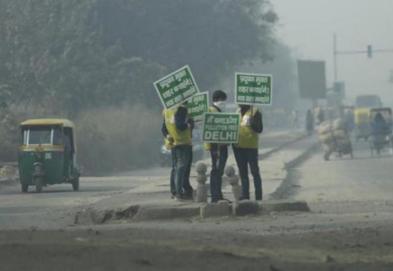 Delhi-NCR records 'very poor' air; stubble fires rise drastically