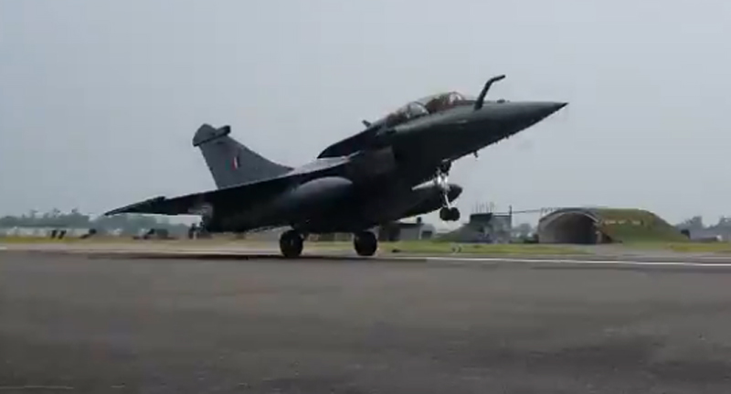 India welcomes first batch of 5 Rafale jets