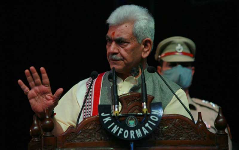 LG Manoj Sinha directs to increase 1050 oxygen beds within week in Kashmir