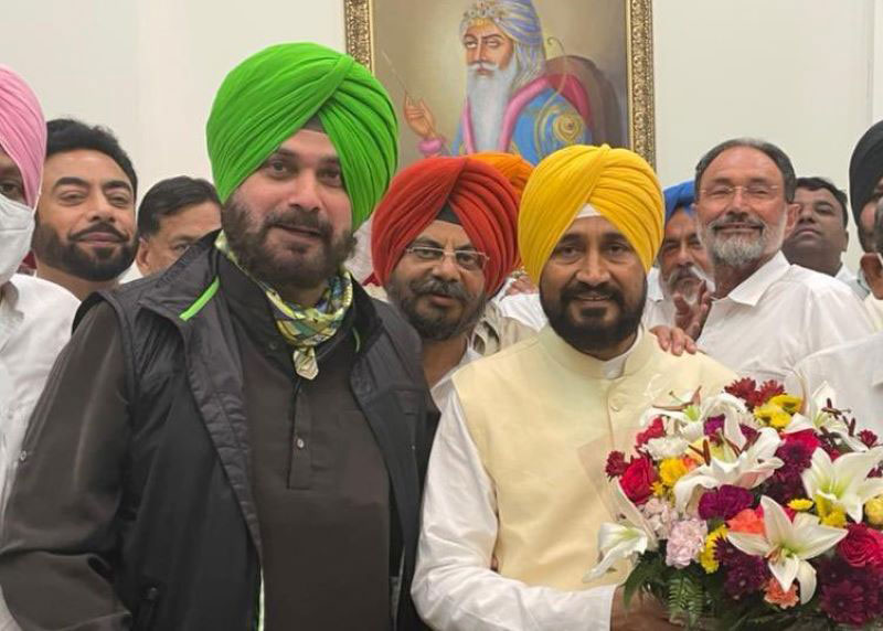 Amid Punjab Congress crisis, Navjot Singh Sidhu to meet Charanjit Singh Channi today