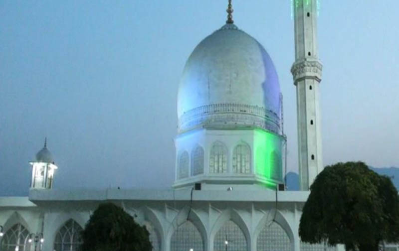 Jammu And Kashmir: ADC Srinagar visits Dargah Hazratbal to review arrangements