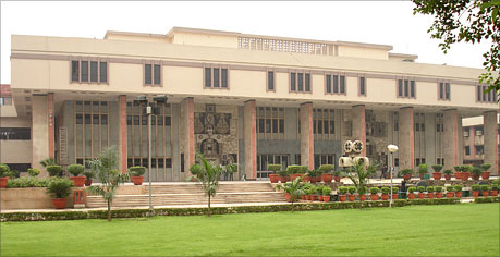 Delhi HC issues notice to NCLAT on plea against the mandatory physical filing of documents