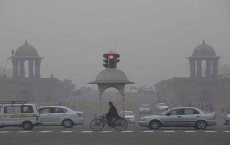 Smoke engulfs Delhi NCR; air quality slips to 'severe' category