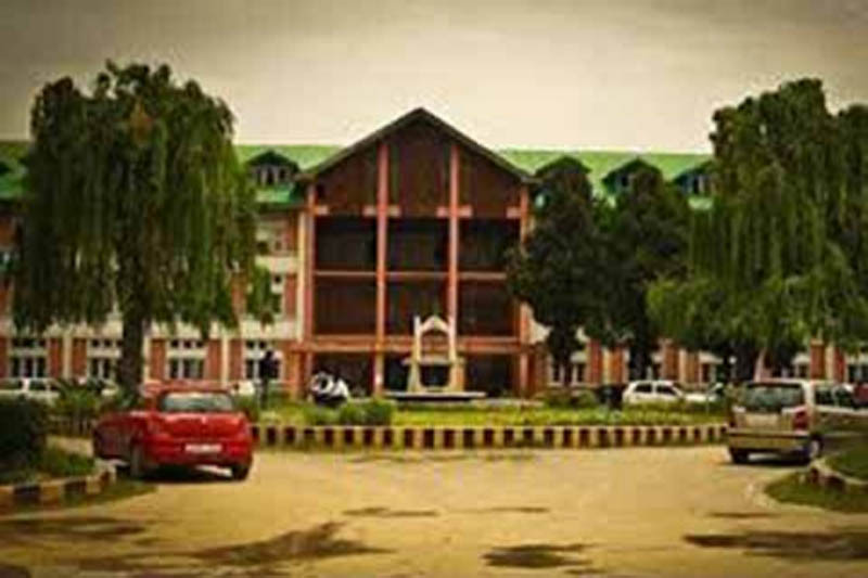 Speakers at NIT Srinagar advocate minimal usage of plastic