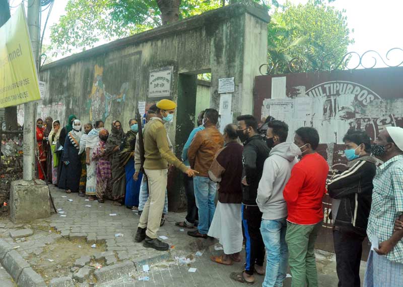 Sixty-four percent polling in Kolkata civic elections, opposition launch street protests against ‘malpractices’