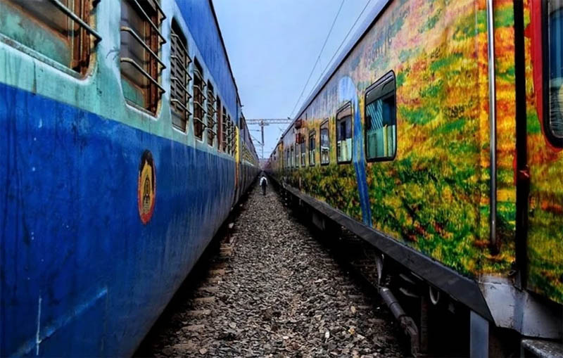 Cabinet approves allotment of 5 MHz spectrum in 700 MHz band to Indian Railways