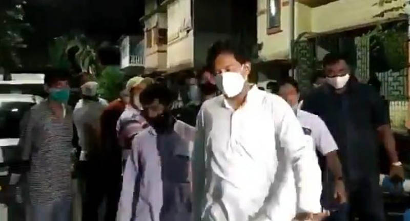 BJP leader Rajib Banerjee visits TMC secretary general Partha Chatterjee's house, offers condolences on his mother's death