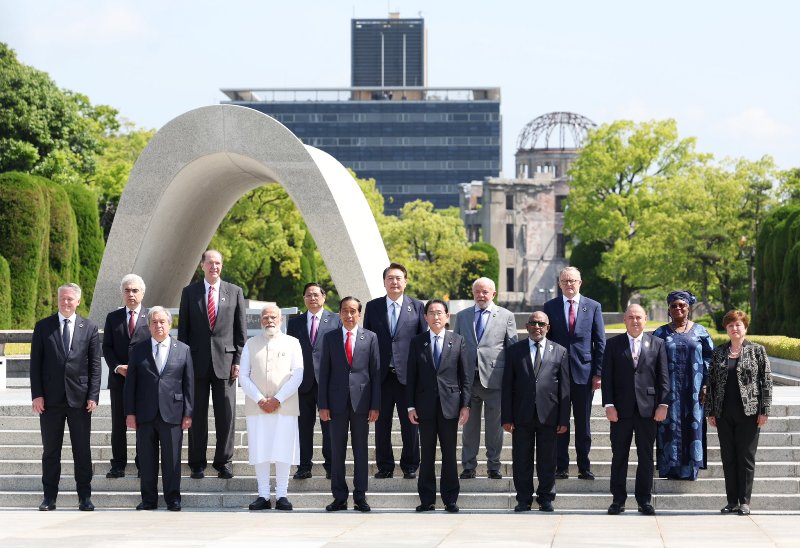 PM Modi pays tribute at Hiroshima Peace Memorial Park and Museum