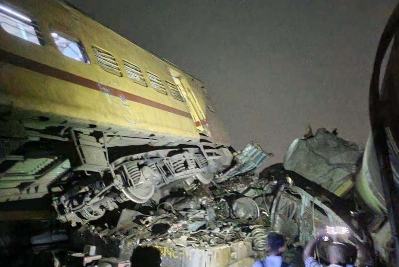 6 killed, several injured after two trains collide in Andhra