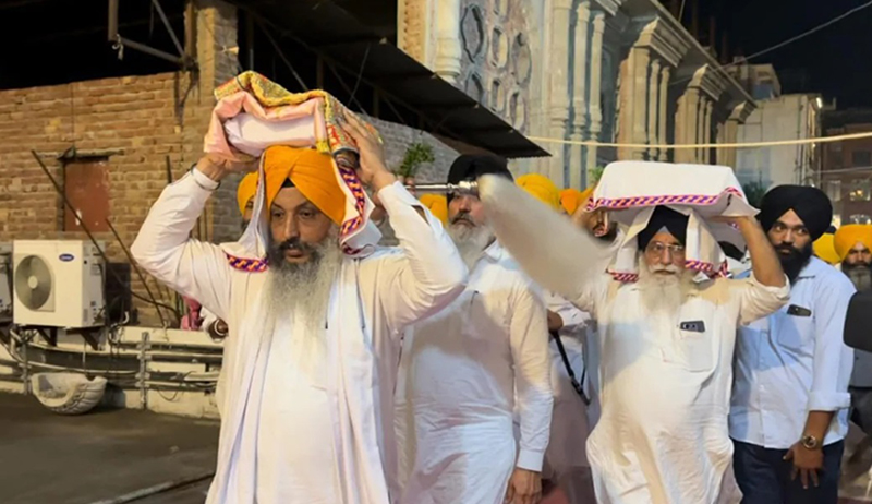 Sikhs rejoice as saroops return from Qatar