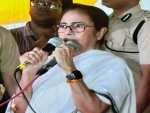 RG Kar: Mamata Banerjee shows up at junior doctors' protest site, requests them to join work with promise of justice