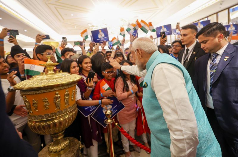 Narendra Modi in Russia: Indian PM pays tributes at ‘Tomb of the Unknown Soldier’ in Moscow